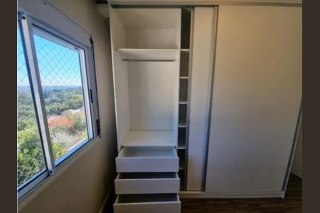 Casa de condomínio para alugar com 110m², 3 quartos e 2 vagasQuarto