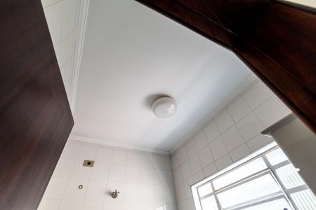 Casa à venda com 200m², 3 quartos e 3 vagas Casa à venda com 200m², 3 quartos e 3 vagasLavabo