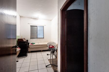 Casa à venda com 200m², 3 quartos e 3 vagas Casa à venda com 200m², 3 quartos e 3 vagasEdícula