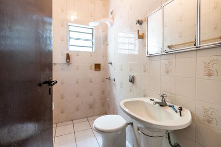 Casa à venda com 200m², 3 quartos e 3 vagas Casa à venda com 200m², 3 quartos e 3 vagasEdícula