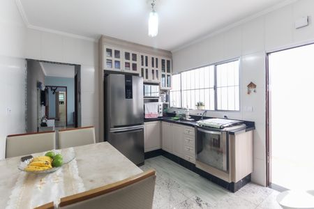 Casa à venda com 90m², 2 quartos e 1 vagaCozinha