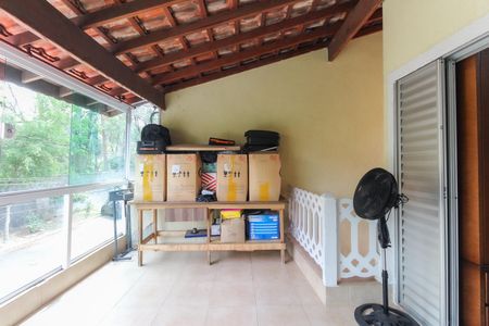 Casa à venda com 90m², 2 quartos e 1 vagaSacada do Quarto 1 - Suíte