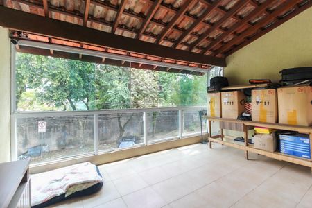 Casa à venda com 90m², 2 quartos e 1 vagaSacada do Quarto 1 - Suíte