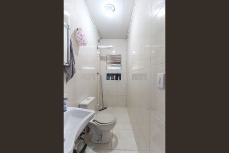 Casa à venda com 90m², 2 quartos e 1 vagaBanheiro da Suíte