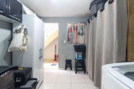 Casa à venda com 90m², 2 quartos e 1 vagaÁrea de Serviço