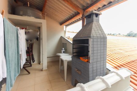 Casa à venda com 90m², 2 quartos e 1 vagaÁrea Externa