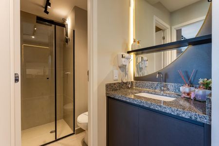 Banheiro de apartamento à venda com 1 quarto, 29m² em Água Branca, São Paulo