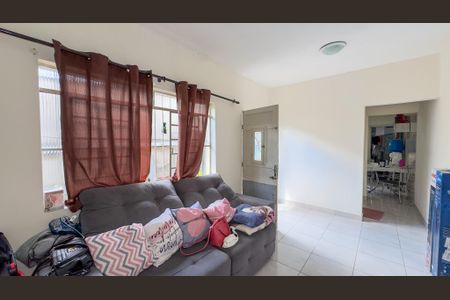 Casa à venda com 134m², 2 quartos e sem vagaSala