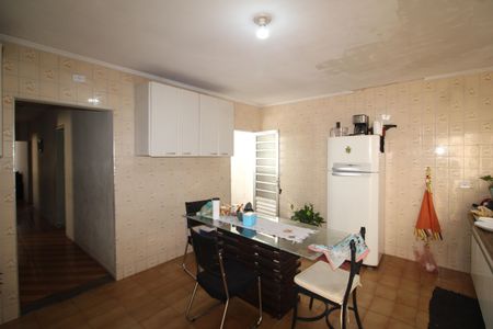 Casa à venda com 175m², 3 quartos e 3 vagasCozinha