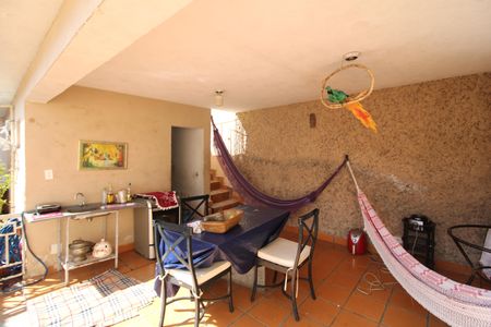Casa à venda com 175m², 3 quartos e 3 vagasÁrea de Serviço