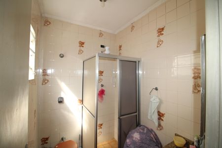 Casa à venda com 175m², 3 quartos e 3 vagasBanheiro da Suíte 2