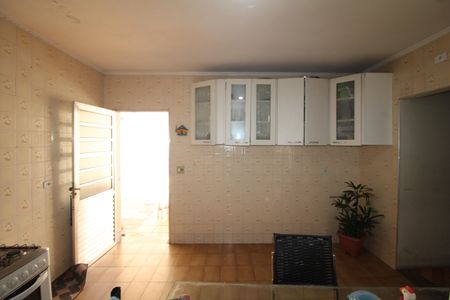 Casa à venda com 175m², 3 quartos e 3 vagasCozinha