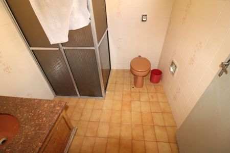 Casa à venda com 175m², 3 quartos e 3 vagasBanheiro da Suíte 3