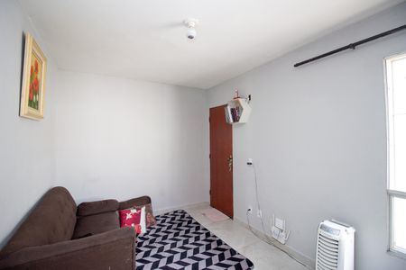 Sala de apartamento para alugar com 2 quartos, 32m² em Industrial São Luiz, Contagem