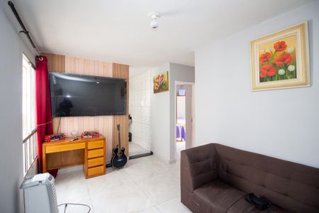 Sala de apartamento para alugar com 2 quartos, 32m² em Industrial São Luiz, Contagem