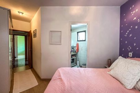 Apartamento à venda com 75m², 3 quartos e 1 vaga Apartamento à venda com 75m², 3 quartos e 1 vagaSuíte