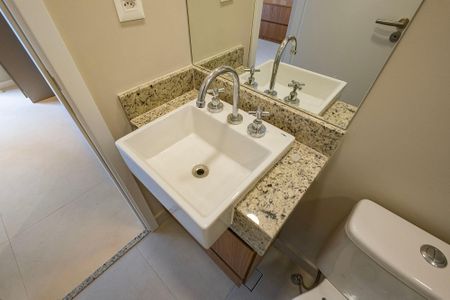 Studio para alugar com 25m², 1 quarto e sem vaga Studio para alugar com 25m², 1 quarto e sem vagaBanheiro