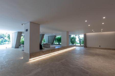 Apartamento à venda com 220m², 4 quartos e 2 vagas Apartamento à venda com 220m², 4 quartos e 2 vagasHall de entrada