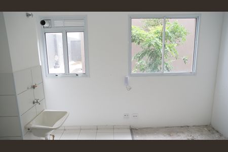 Apartamento à venda com 35m², 2 quartos e sem vagaCozinha e Área de Serviço