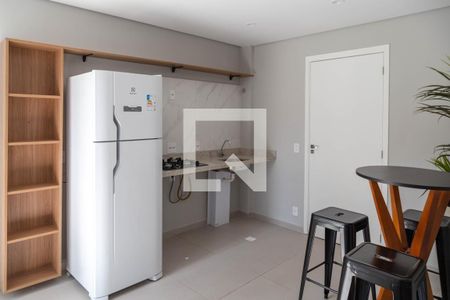 Apartamento à venda com 35m², 2 quartos e sem vagaÁrea comum - Salão de festas