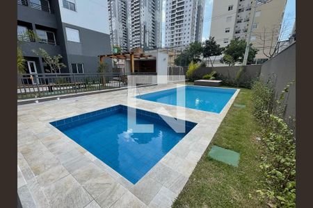 Apartamento à venda com 35m², 2 quartos e sem vagaÁrea comum - Piscina