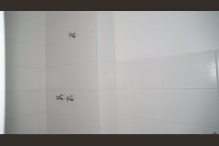 Banheiro de apartamento à venda com 2 quartos, 35m² em Vila Rosalia, Guarulhos