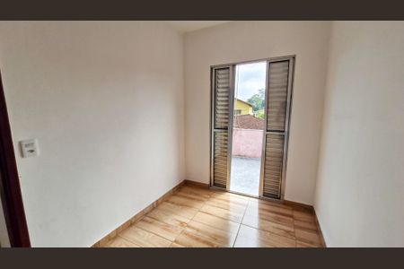 Casa para alugar com 60m², 2 quartos e 1 vaga