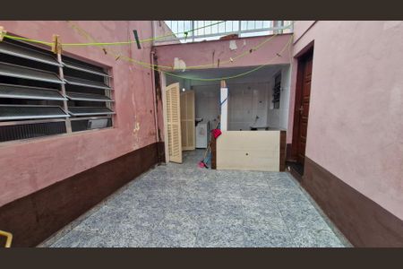 Casa para alugar com 60m², 2 quartos e 1 vaga