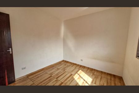 Casa para alugar com 60m², 2 quartos e 1 vaga