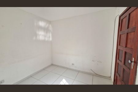Casa para alugar com 60m², 2 quartos e 1 vaga