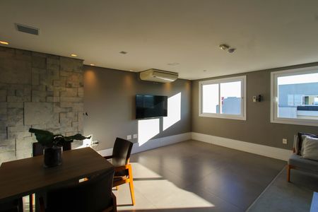 Apartamento à venda com 36m², 1 quarto e 1 vaga Apartamento à venda com 36m², 1 quarto e 1 vagaÁrea comum - Salão de festas