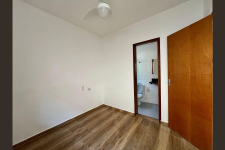 Casa para alugar com 25m², 1 quarto e 1 vagaQuarto