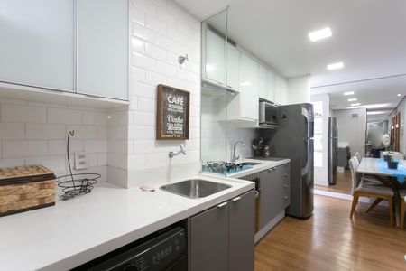 Apartamento à venda com 40m², 2 quartos e 1 vaga Apartamento à venda com 40m², 2 quartos e 1 vagaCozinha / Área de Serviço