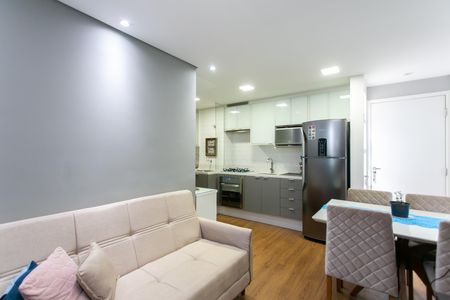 Apartamento à venda com 40m², 2 quartos e 1 vaga Apartamento à venda com 40m², 2 quartos e 1 vagaSala