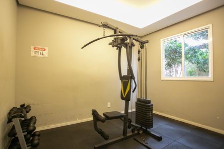 Apartamento à venda com 40m², 2 quartos e 1 vaga Apartamento à venda com 40m², 2 quartos e 1 vagaÁrea comum - Academia