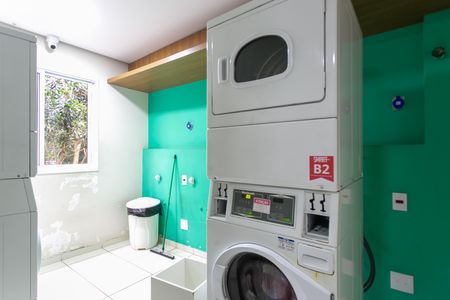 Apartamento à venda com 40m², 2 quartos e 1 vaga Apartamento à venda com 40m², 2 quartos e 1 vagaÁrea comum - Lavanderia