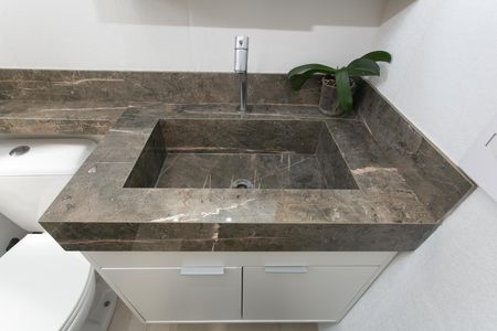 Apartamento à venda com 40m², 2 quartos e 1 vaga Apartamento à venda com 40m², 2 quartos e 1 vagaBanheiro
