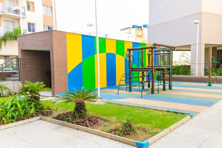 Apartamento para alugar com 60m², 2 quartos e 1 vagaÁrea comum - Playground