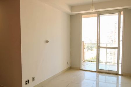 Sala de apartamento para alugar com 2 quartos, 60m² em Cachambi, Rio de Janeiro