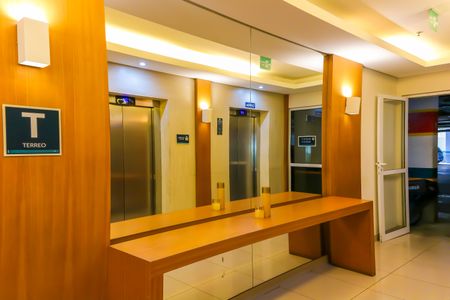 Apartamento para alugar com 60m², 2 quartos e 1 vagaPortaria