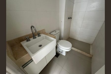 Apartamento para alugar com 105m², 3 quartos e 2 vagas Apartamento para alugar com 105m², 3 quartos e 2 vagasBanheiro do Quarto 2