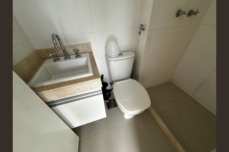 Apartamento para alugar com 105m², 3 quartos e 2 vagas Apartamento para alugar com 105m², 3 quartos e 2 vagasBanheiro do Quarto 1