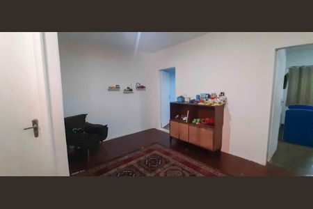 Casa para alugar com 280m², 7 quartos e 2 vagas Casa para alugar com 280m², 7 quartos e 2 vagasCasa 1 - Sala de Estar