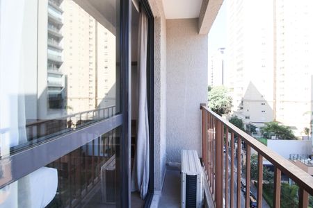 Studio para alugar com 24m², 1 quarto e sem vaga Studio para alugar com 24m², 1 quarto e sem vagaVaranda do studio