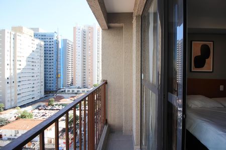 Studio para alugar com 24m², 1 quarto e sem vaga Studio para alugar com 24m², 1 quarto e sem vagaVaranda do studio