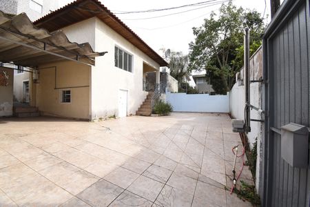 Casa para alugar com 282m², 3 quartos e 5 vagasÁrea externa
