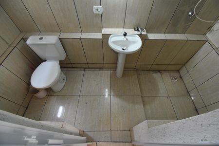 Casa para alugar com 282m², 3 quartos e 5 vagasBanheiro do Porão 