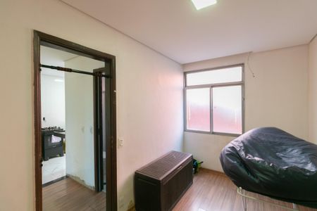 Apartamento à venda com 2 quartos, 55m² em São Francisco, Belo Horizonte