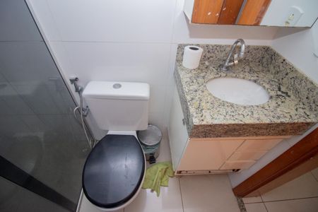Apartamento à venda com 40m², 2 quartos e 1 vaga Apartamento à venda com 40m², 2 quartos e 1 vagaBanheiro Social