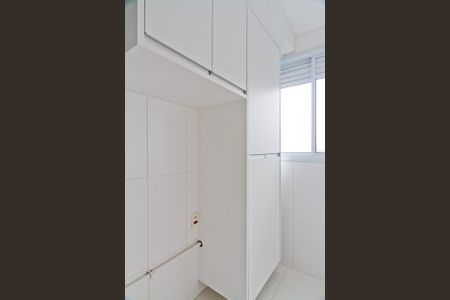 Apartamento para alugar com 60m², 2 quartos e 1 vagaÁrea de Serviço